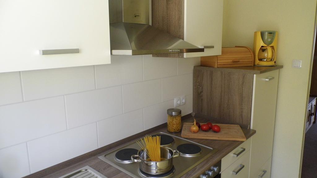 Ferienwohnung Seerose Neppermin Ngoại thất bức ảnh